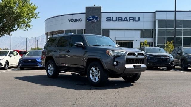 Used 2018 Toyota 4Runner SR5 Premium AWD/4WD image 1
