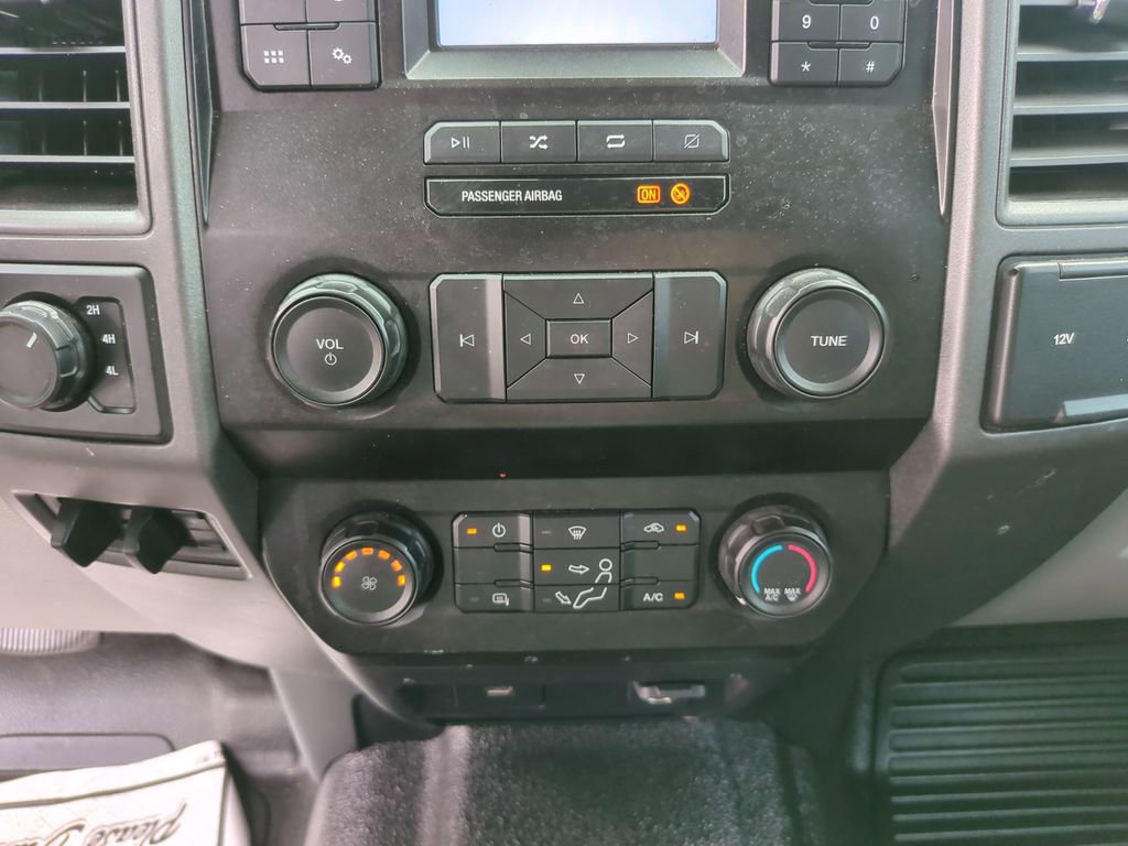 Used 2020 Ford F250 XL w/ Power Equipment Group AWD/4WD image 21