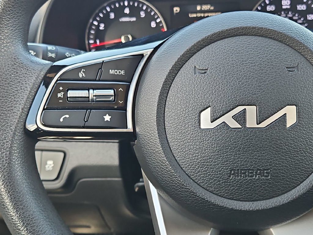 Used 2024 Kia Forte LXS FWD image 24