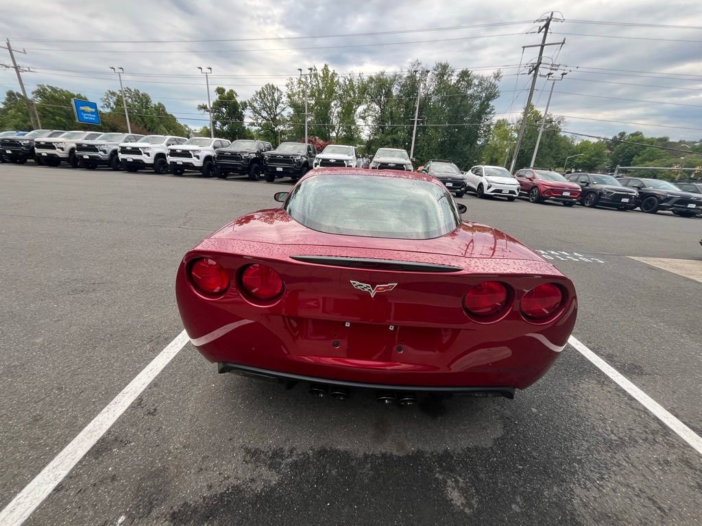 Used 2009 Chevrolet Corvette Coupe w/ Preferred Equipment Group RWD image 5