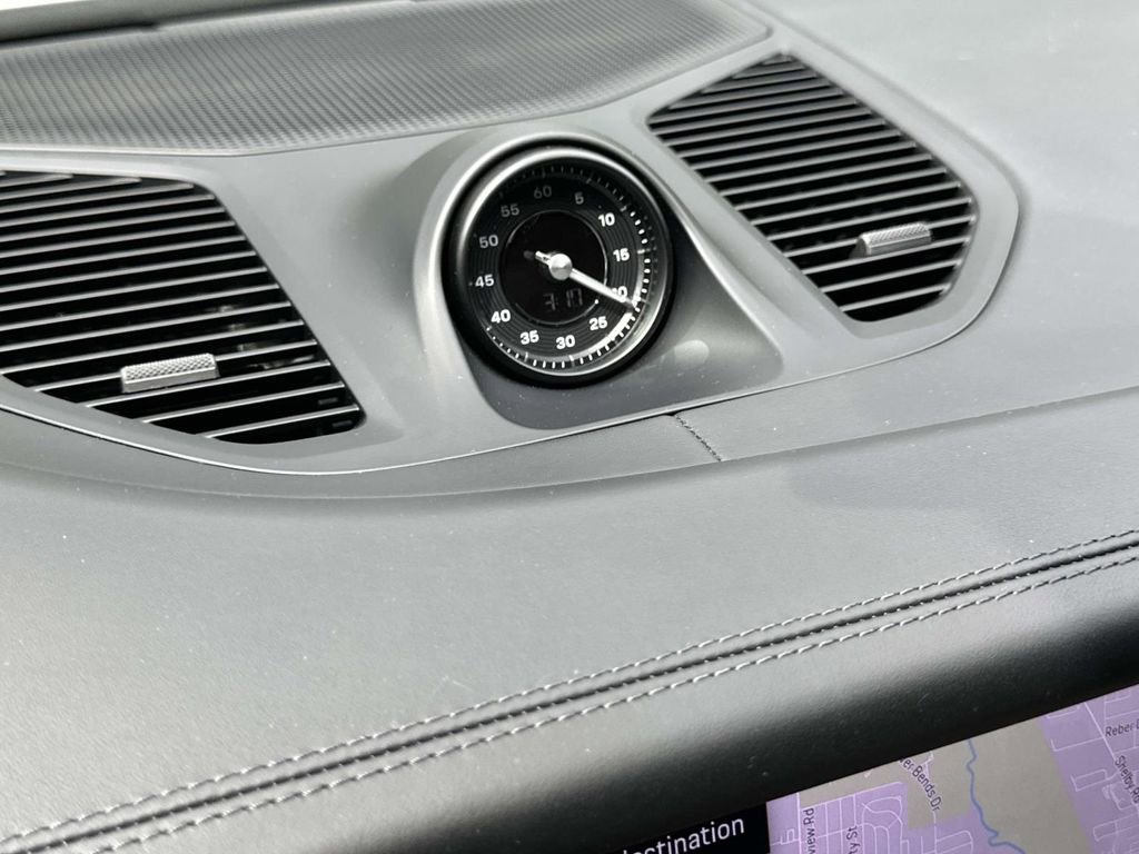 Certified 2025 Porsche Cayenne S AWD/4WD image 24