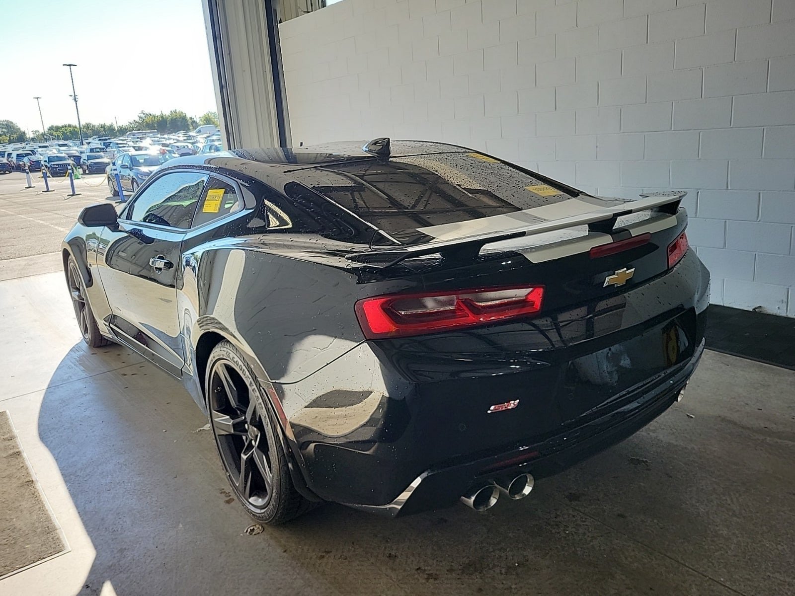 Used 2018 Chevrolet Camaro SS RWD image 5