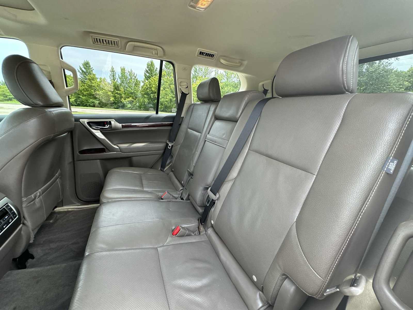 Used 2018 Lexus GX 460 Premium w/ Premium Package AWD/4WD image 21