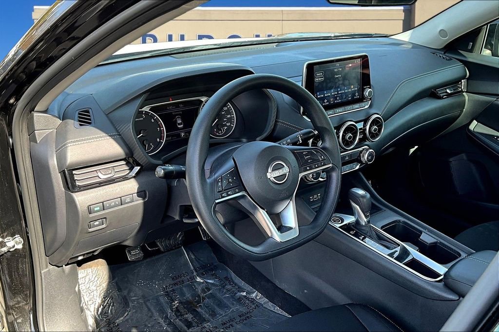 Used 2024 Nissan Sentra SV image 18