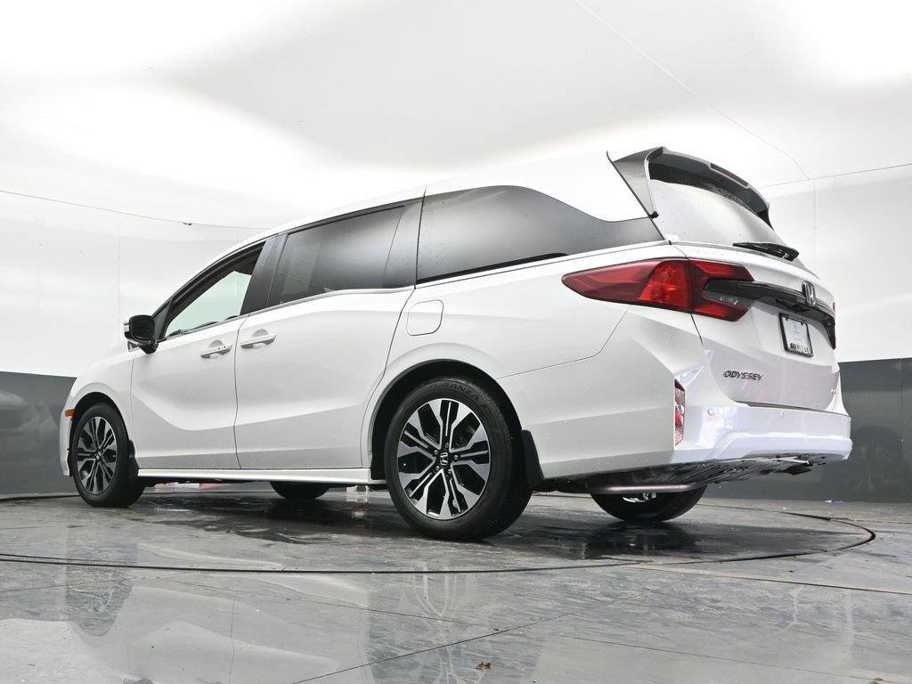 Used 2025 Honda Odyssey Elite image 41