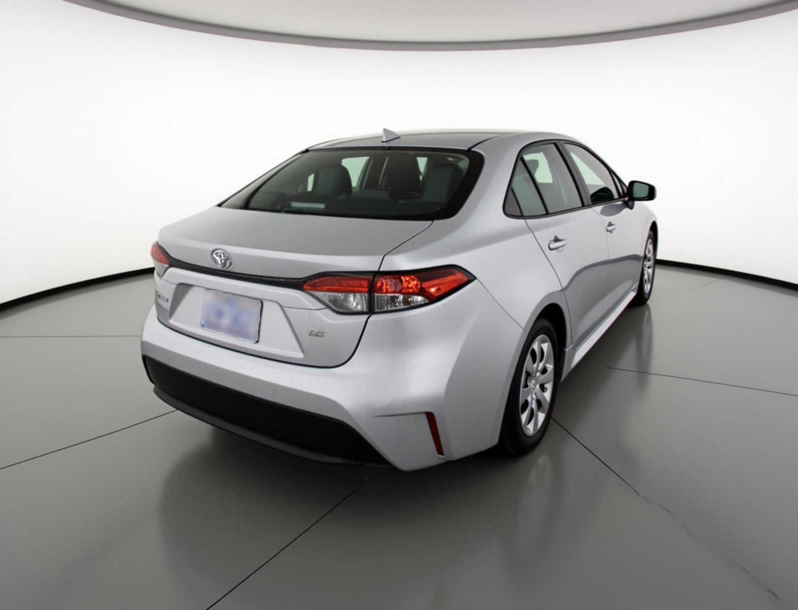 Used 2025 Toyota Corolla LE FWD image 9