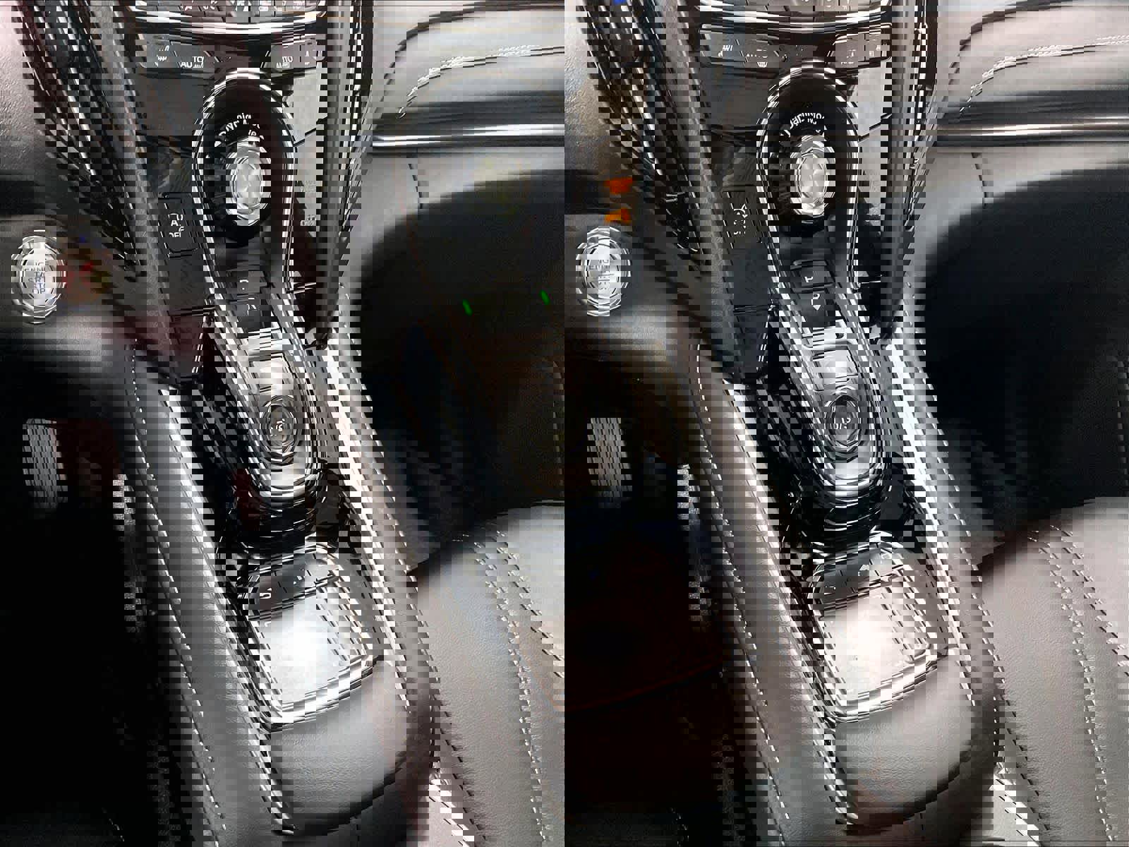 Used 2025 Acura RDX SH-AWD image 27