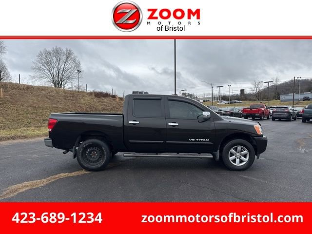 Used 2014 Nissan Titan SV w/ SV Value Truck Package image 1
