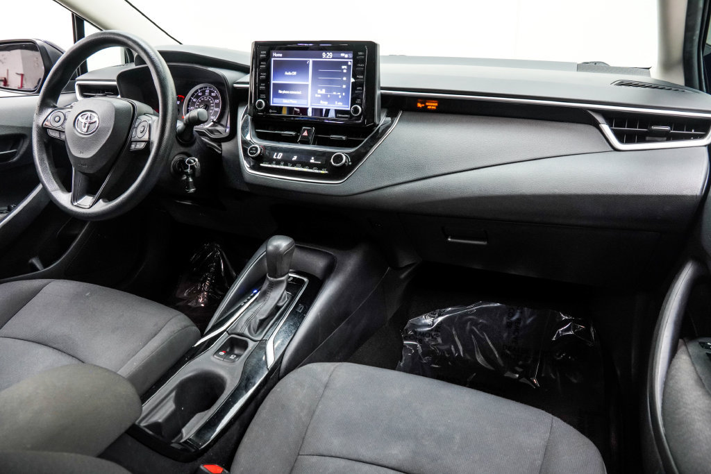 Used 2022 Toyota Corolla LE FWD image 21