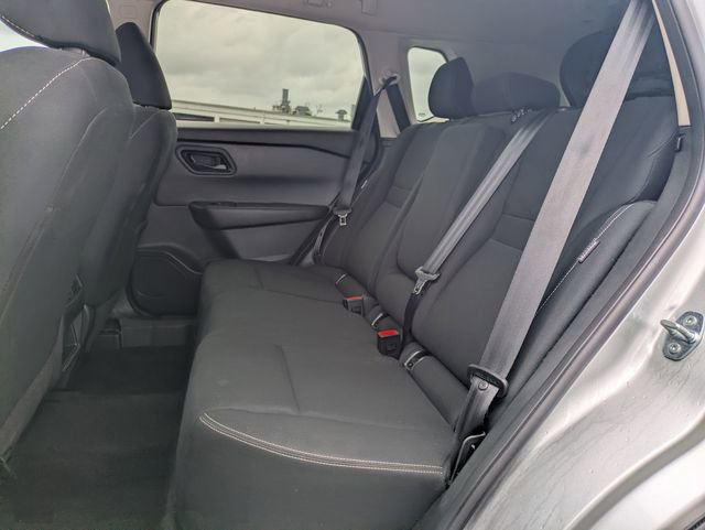 Used 2024 Nissan Rogue S image 13