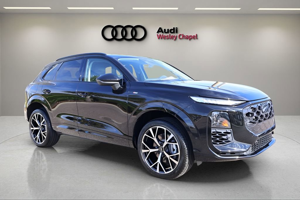 New 2026 Audi Q3 quattro 2.0T AWD/4WD image 7