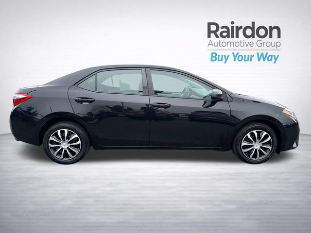 Used 2014 Toyota Corolla LE FWD image 16