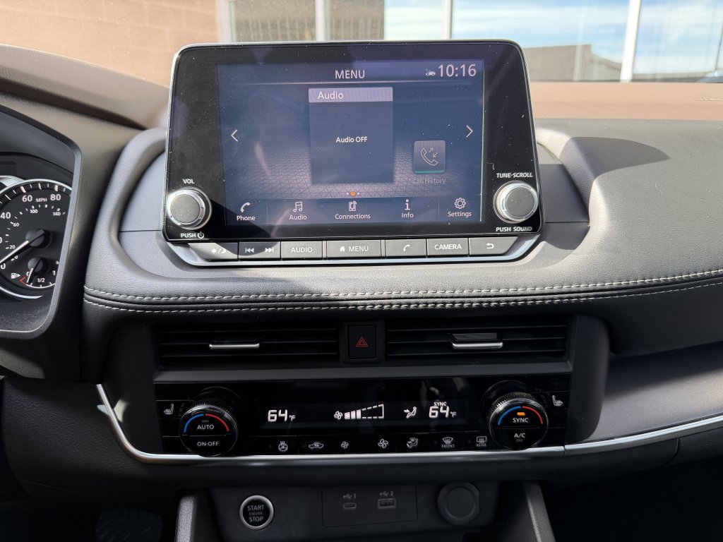 Used 2023 Nissan Rogue SV w/ SV Premium B Package image 22