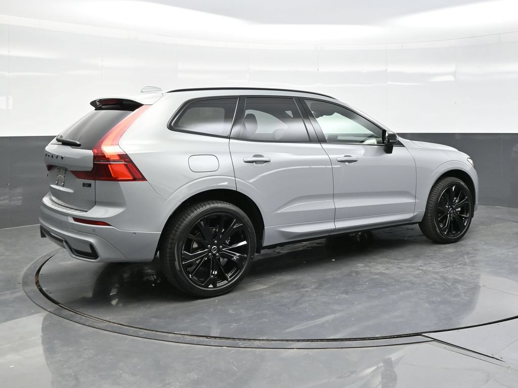 New 2026 Volvo XC60 B5 Ultra w/ Climate Package AWD/4WD image 7