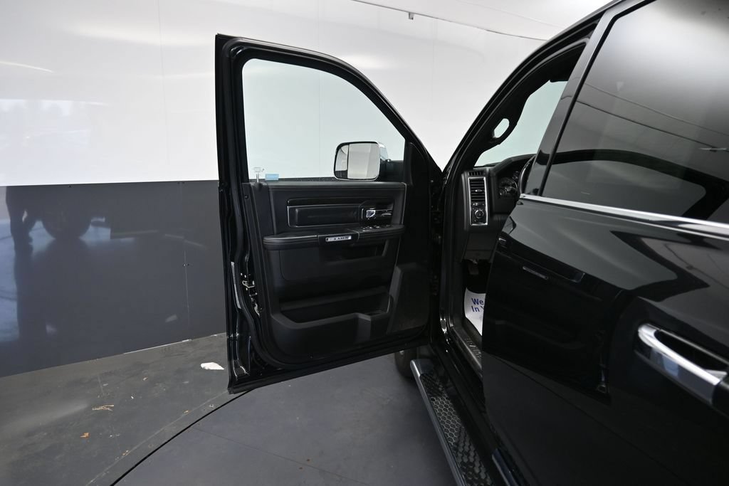 Used 2018 RAM 1500 Limited AWD/4WD image 23