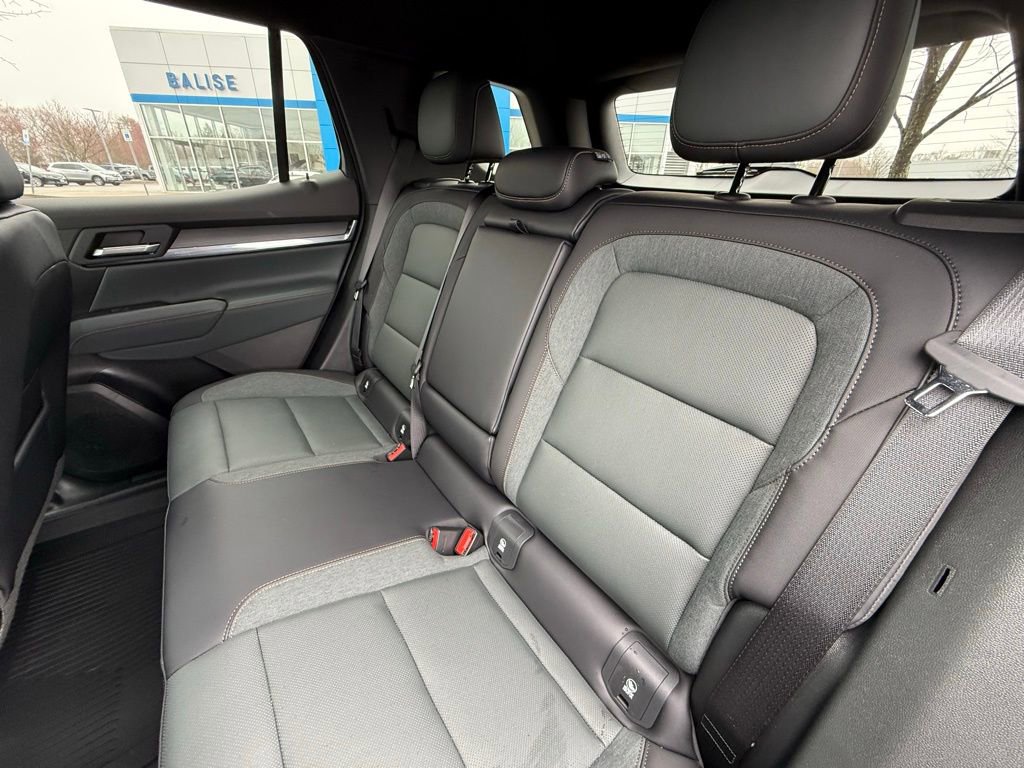 Used 2026 GMC Terrain AT4 w/ Convenience Package III image 23