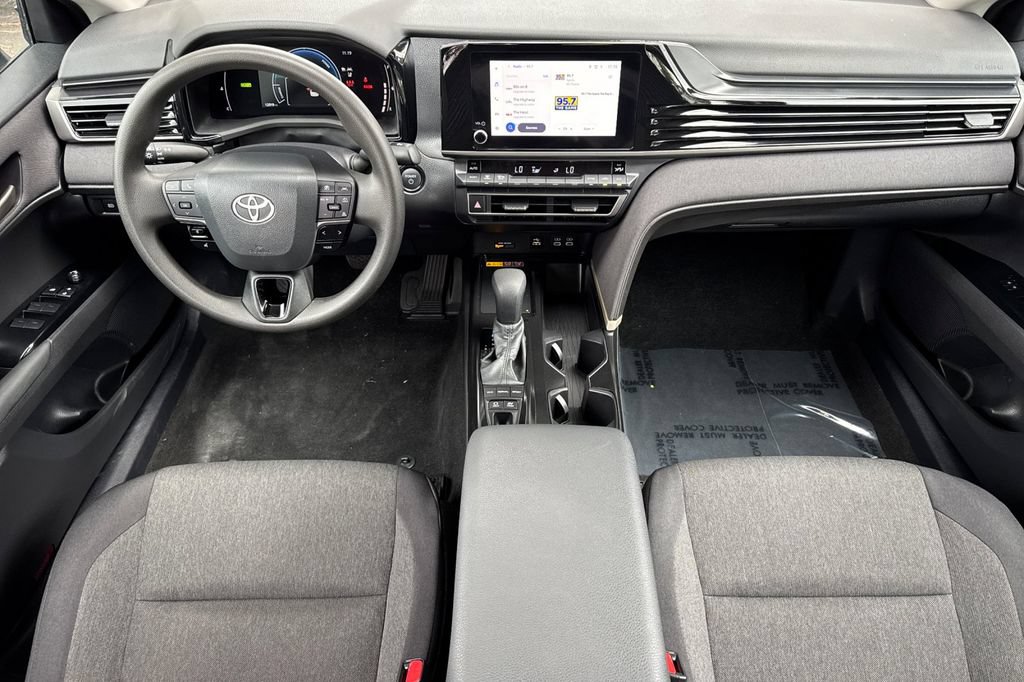Used 2025 Toyota Camry LE w/ Convenience Package FWD image 12
