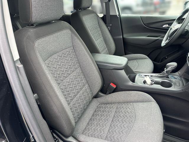 Used 2024 Chevrolet Equinox LT FWD image 23