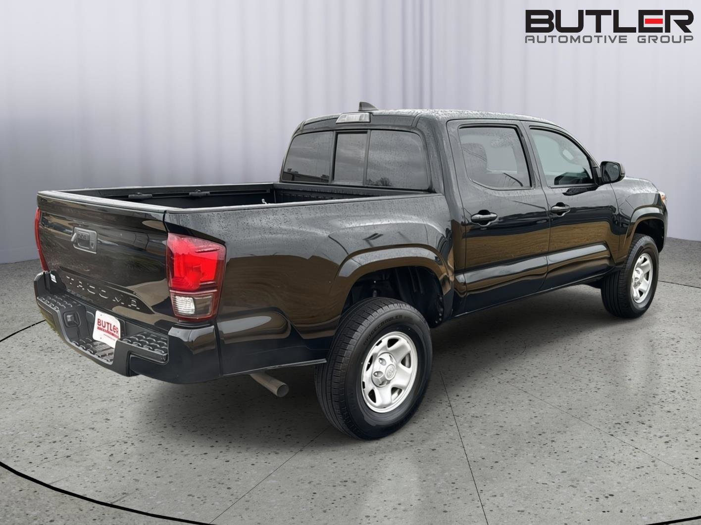 Used 2021 Toyota Tacoma SR w/ SR Convenience Package image 5