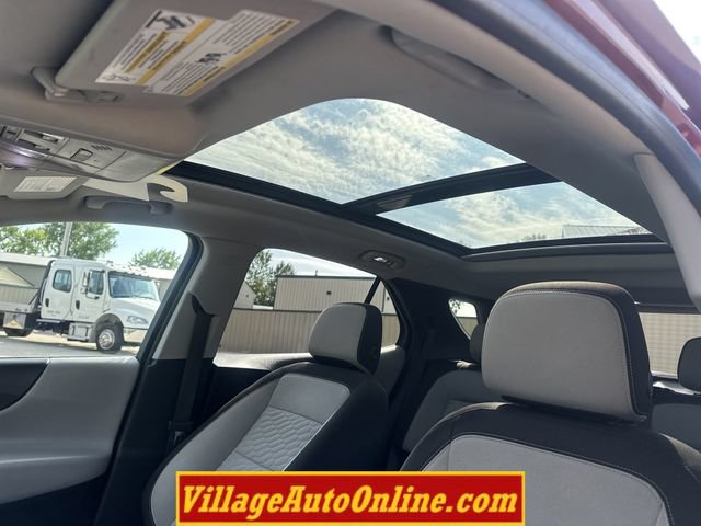 Used 2019 Chevrolet Equinox LT w/ LT True North Edition AWD/4WD image 16