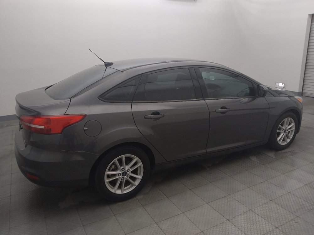 Used 2018 Ford Focus SE w/ Interior Protection Package FWD image 10