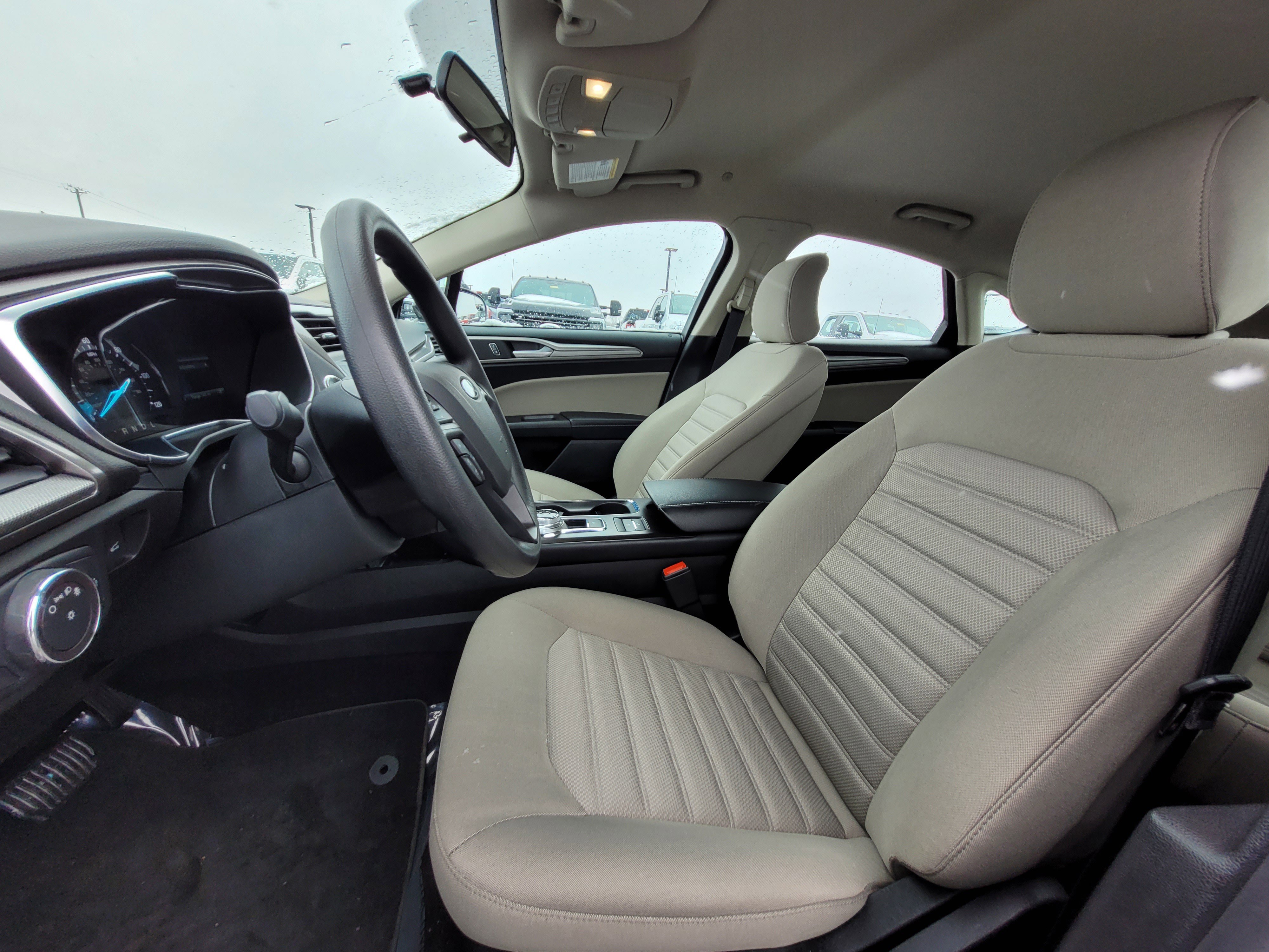 Used 2018 Ford Fusion S image 25