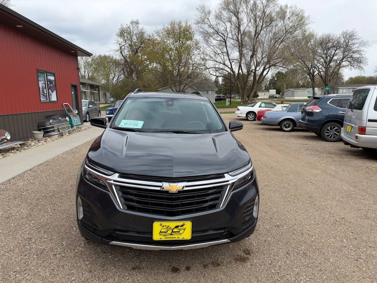 Used 2022 Chevrolet Equinox LT AWD/4WD image 3