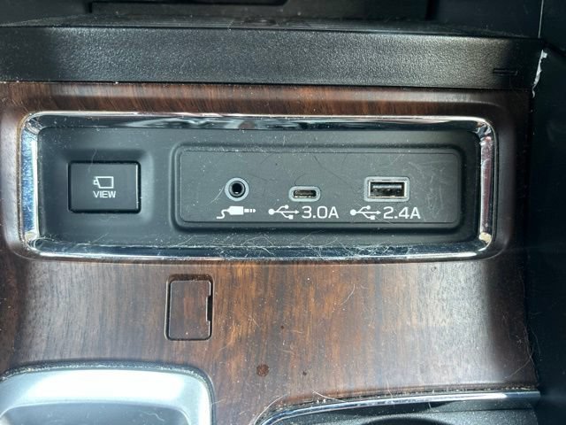 Used 2023 Subaru Ascent Touring AWD/4WD image 25