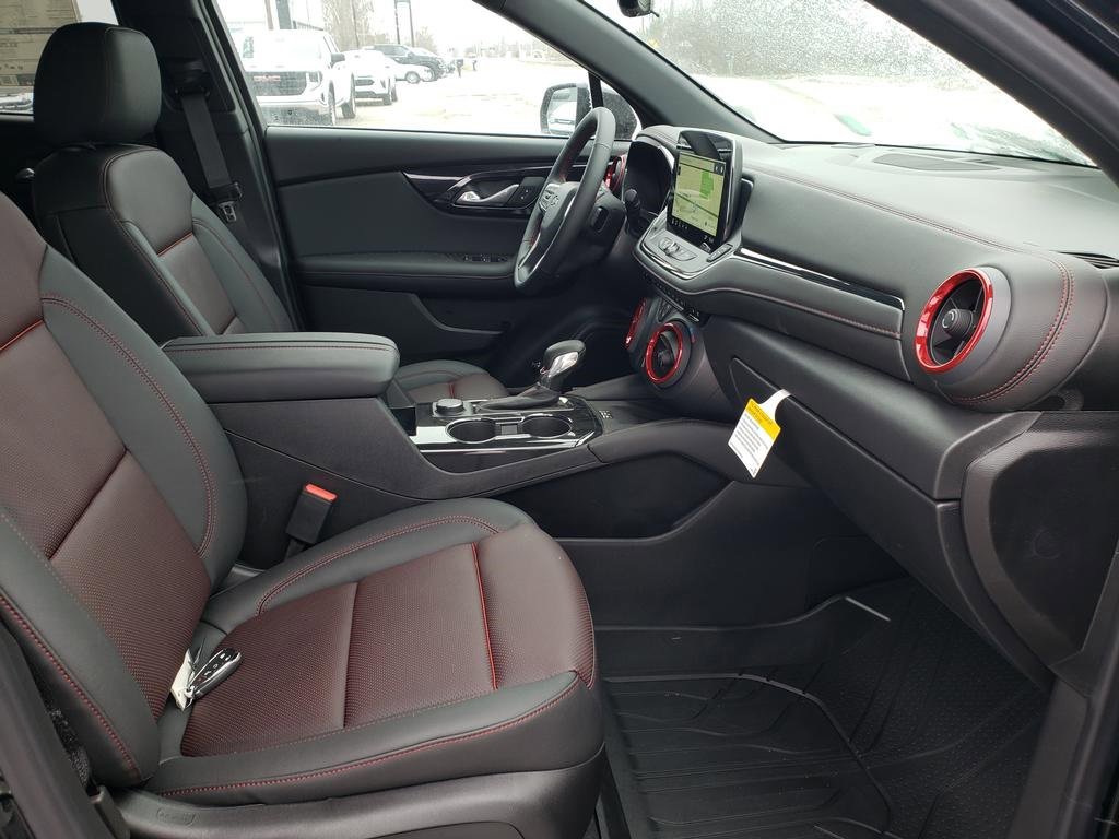 New 2026 Chevrolet Blazer RS w/ Driver Confidence II Package image 30