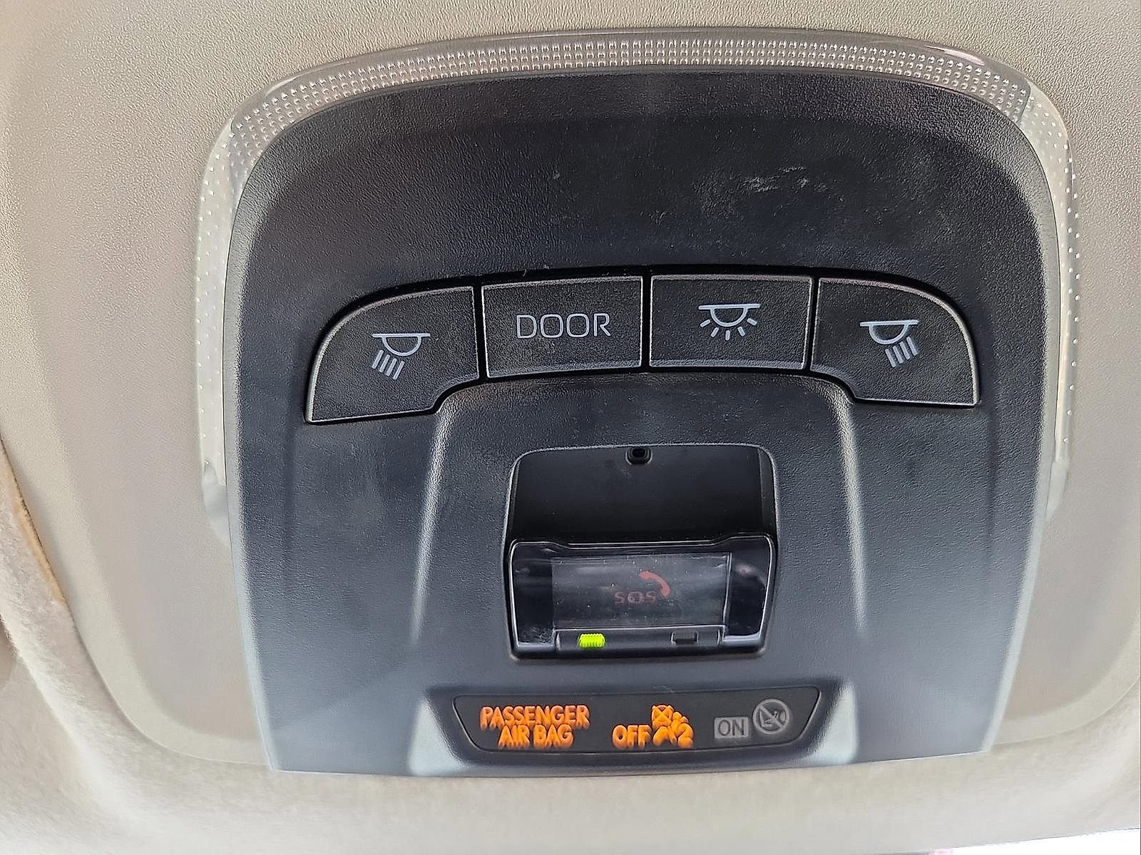 Used 2025 Toyota Corolla LE FWD image 21