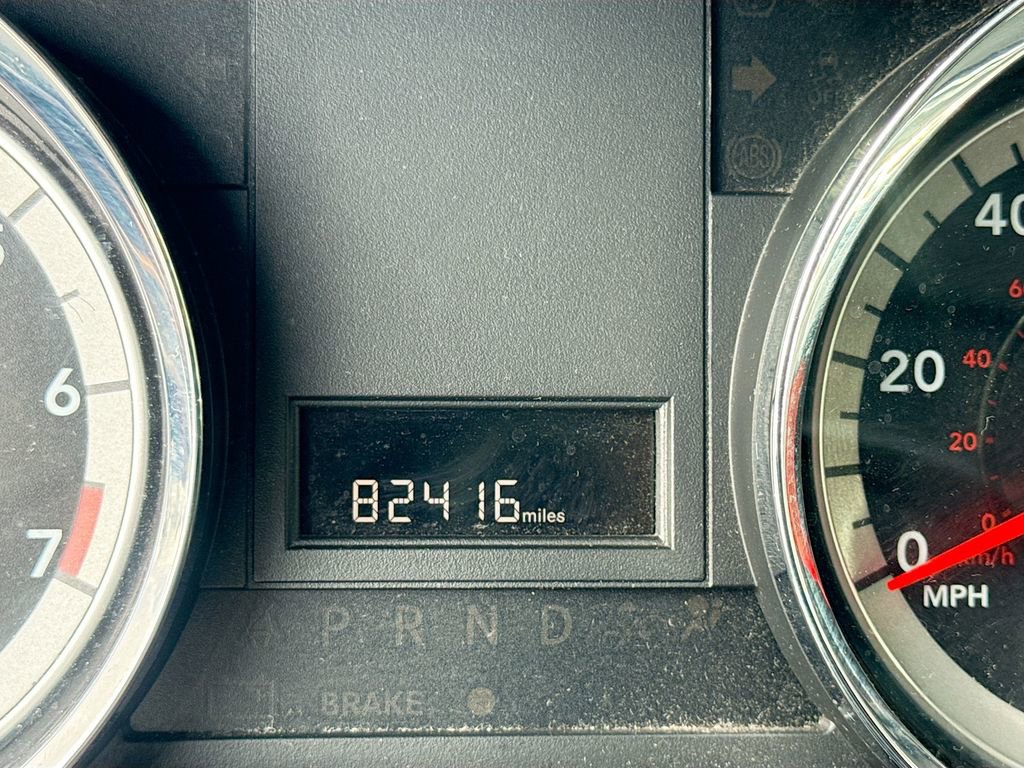 Used 2020 Dodge Grand Caravan SXT image 12