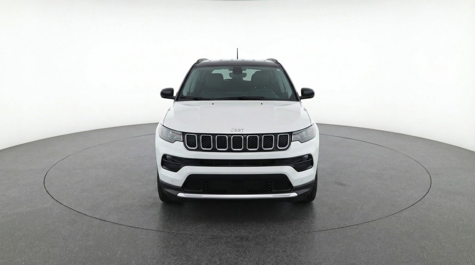 Used 2025 Jeep Compass Limited image 2