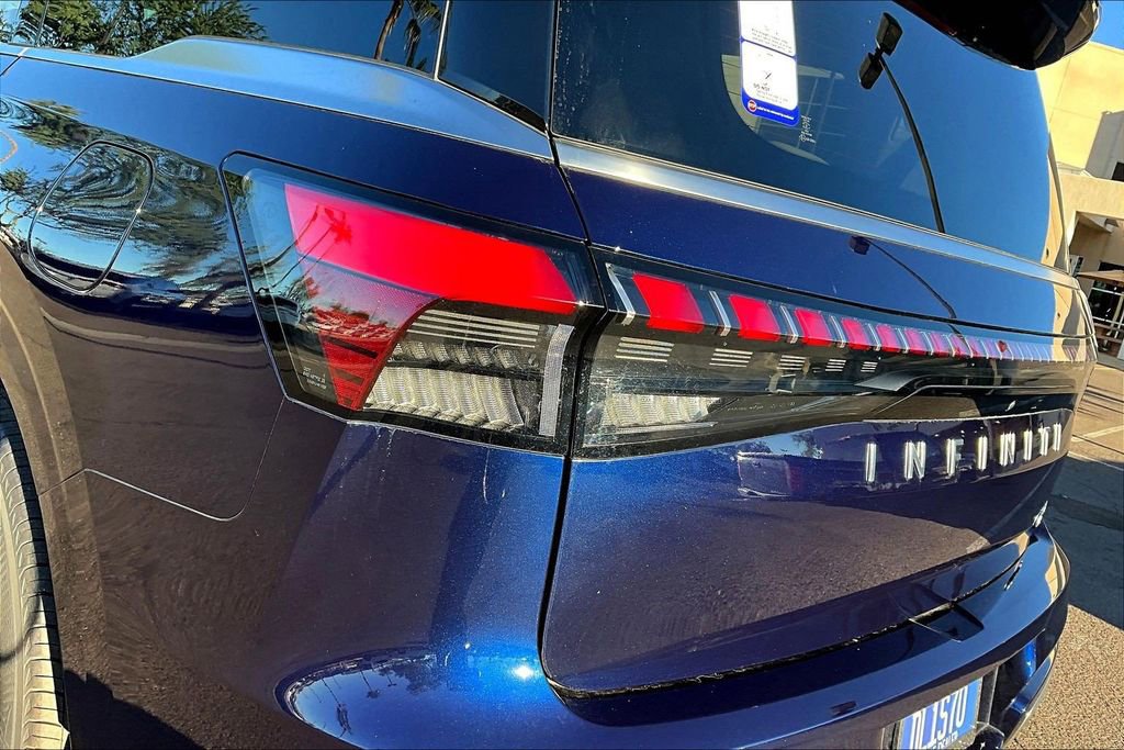 Used 2025 INFINITI QX80 Pure image 31