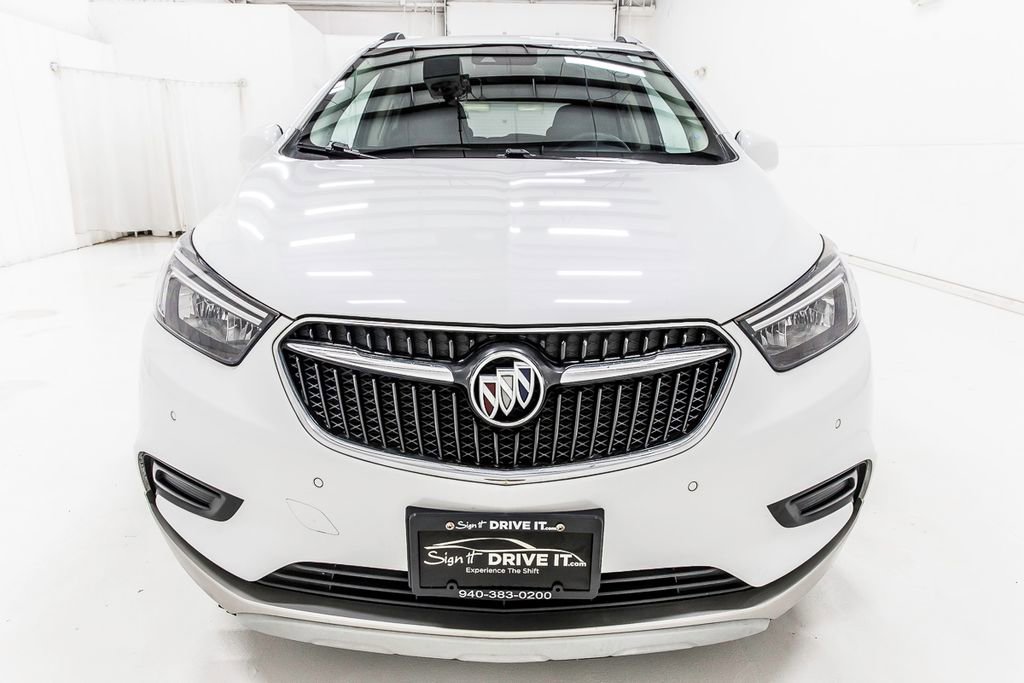 Used 2021 Buick Encore Preferred w/ Safety Package II FWD image 11