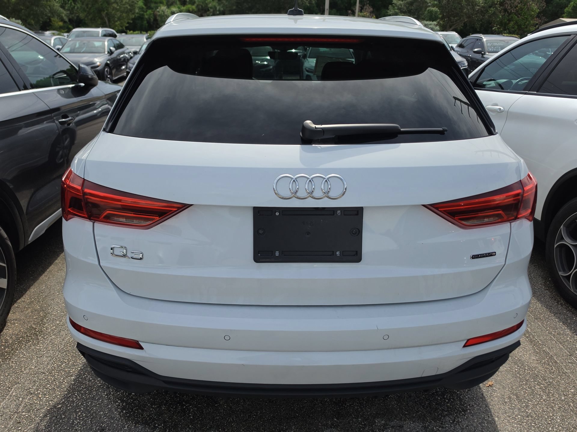 Used 2024 Audi Q3 2.0T Premium Plus w/ Premium Plus Package AWD/4WD image 5