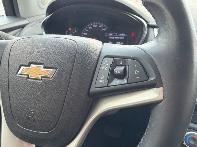 Used 2020 Chevrolet Trax LT w/ Driver Confidence Package FWD image 27