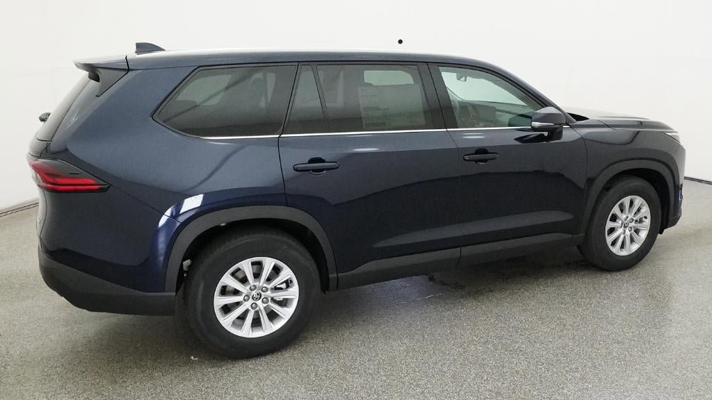New 2026 Toyota Grand Highlander XLE FWD image 10