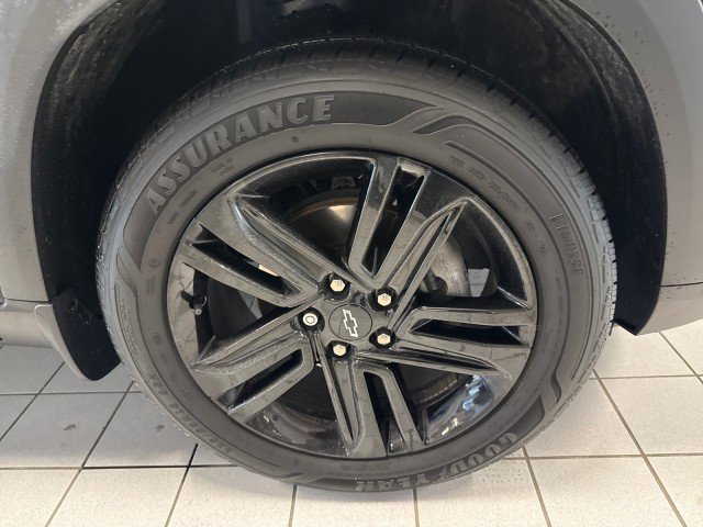 Used 2025 Chevrolet Trax ACTIV w/ Driver Confidence Package image 9