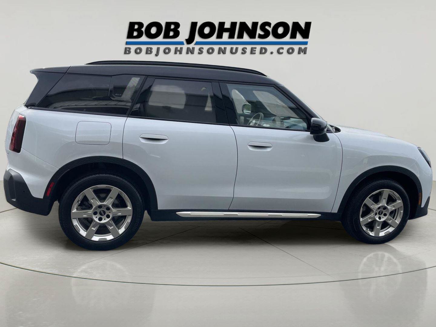 Used 2025 MINI Cooper Countryman S w/ Comfort Package Max AWD/4WD image 2