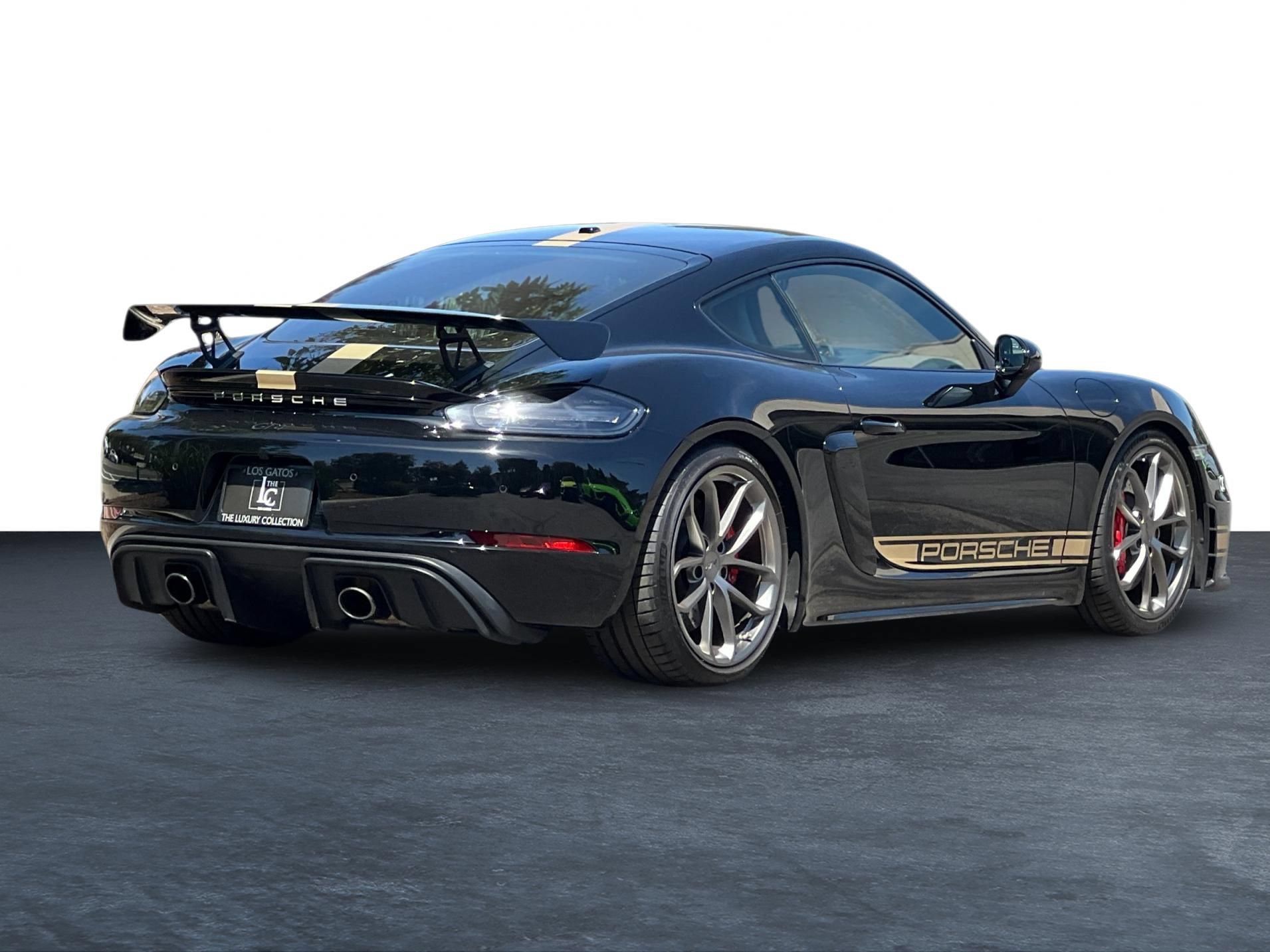 Used 2021 Porsche 718 Cayman GT4 RWD image 3