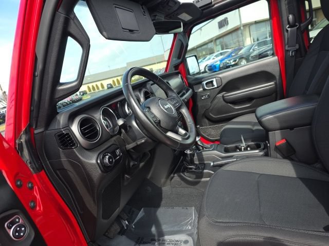 Used 2023 Jeep Wrangler Unlimited Sport w/ Sun And Sound Package AWD/4WD image 19