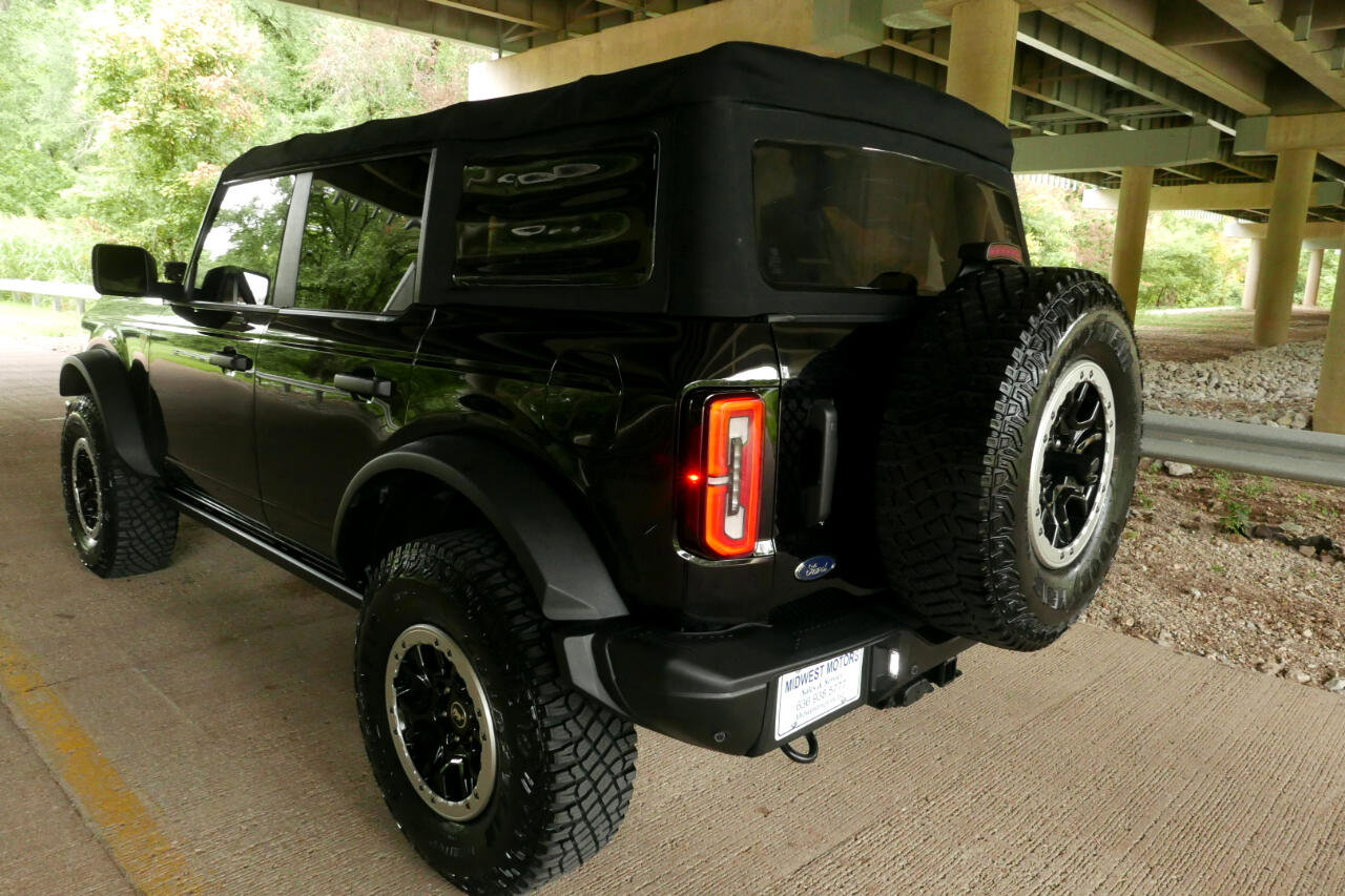 Used 2021 Ford Bronco Badlands image 44