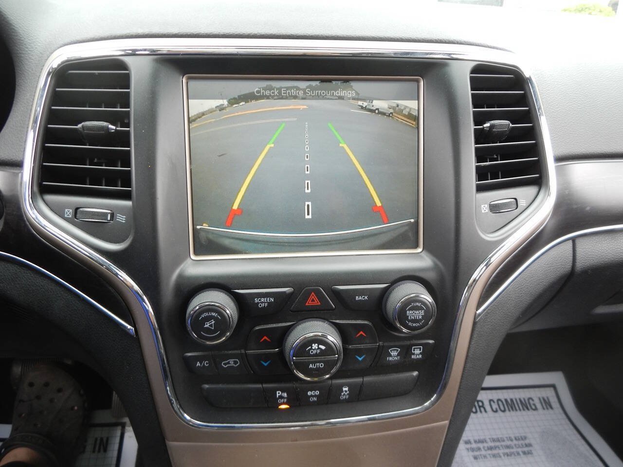 Used 2015 Jeep Grand Cherokee Limited w/ Luxury Group II AWD/4WD image 3