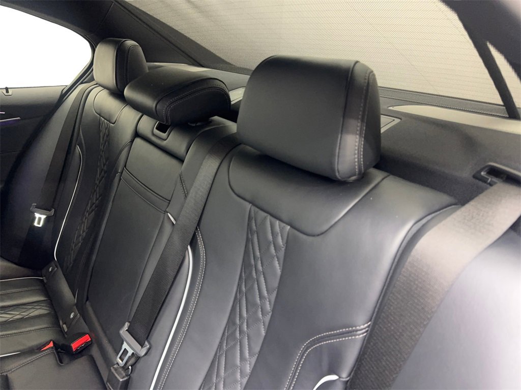 Used 2020 BMW M550i xDrive w/ Executive Package image 35