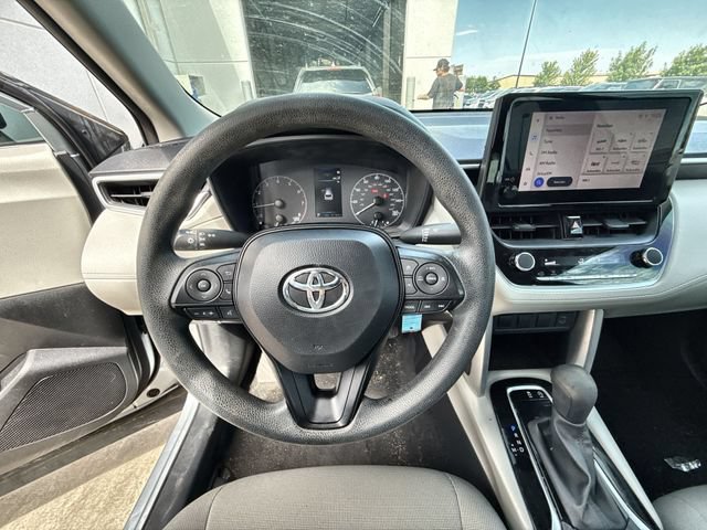 Used 2023 Toyota Corolla Cross L FWD image 14