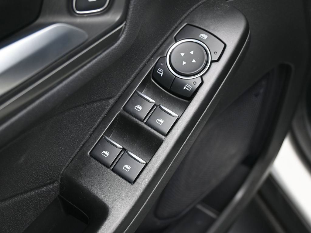 New 2024 Ford Escape SE FWD image 24