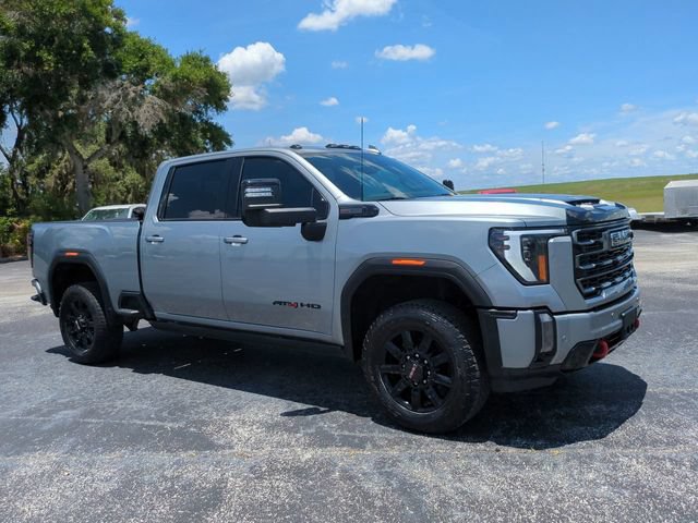 Used 2024 GMC Sierra 3500 AT4 w/ AT4 Premium Plus Package AWD/4WD image 2