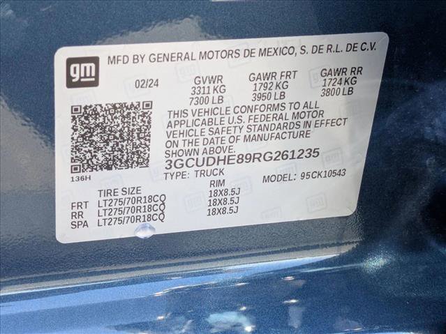 Used 2024 Chevrolet Silverado 1500 ZR2 w/ Technology Package AWD/4WD image 25
