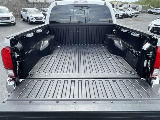 Used 2021 Toyota Tacoma SR5 image 10