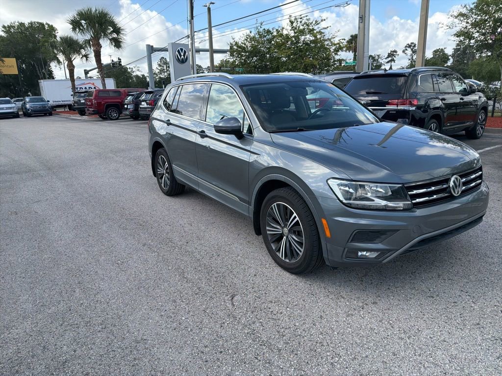 Used 2018 Volkswagen Tiguan SEL FWD image 24
